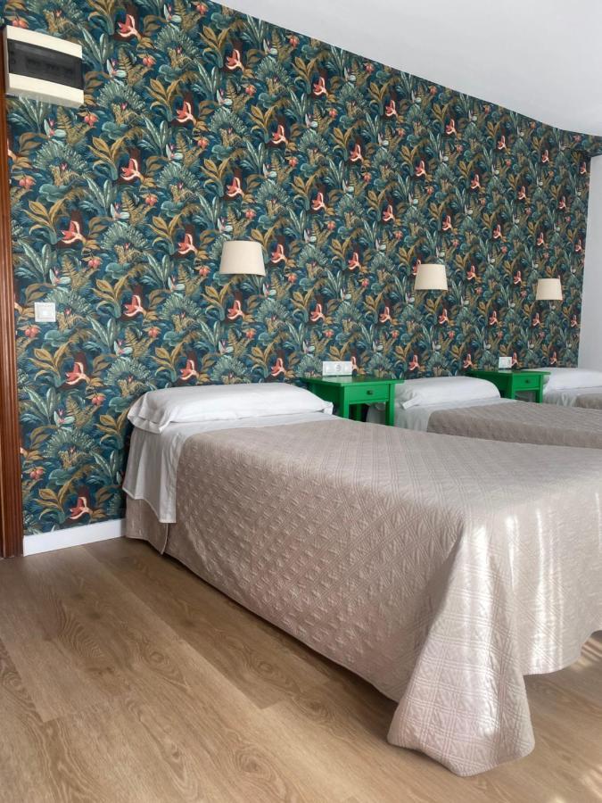 Hotel Ovetense Oviedo Dış mekan fotoğraf